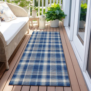 Homeroots 3' Stylish Black, Gray, And White Plaid Washable Non-skid Area Rug For Indoor And Outdoor Use Navy Polyester 563368