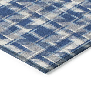 Homeroots 3' Stylish Black, Gray, And White Plaid Washable Non-skid Area Rug For Indoor And Outdoor Use Navy Polyester 563368
