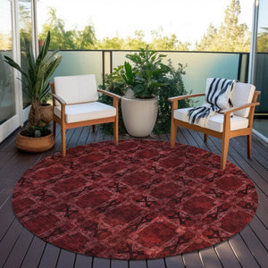 HomeRoots 5' Elegant Beige and Gray Floral Medallion Area Rug - Washable, Non-Skid, Indoor-Outdoor Use 8' Round 563399