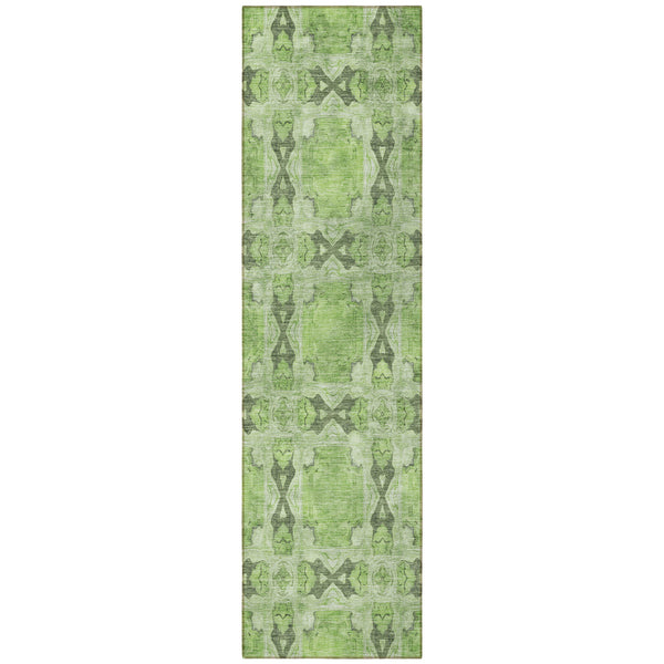 Homeroots 8' Runner Green Floral Medallion Washable Non Skid Indoor Outdoor Runner Rug Green Polyester 563431