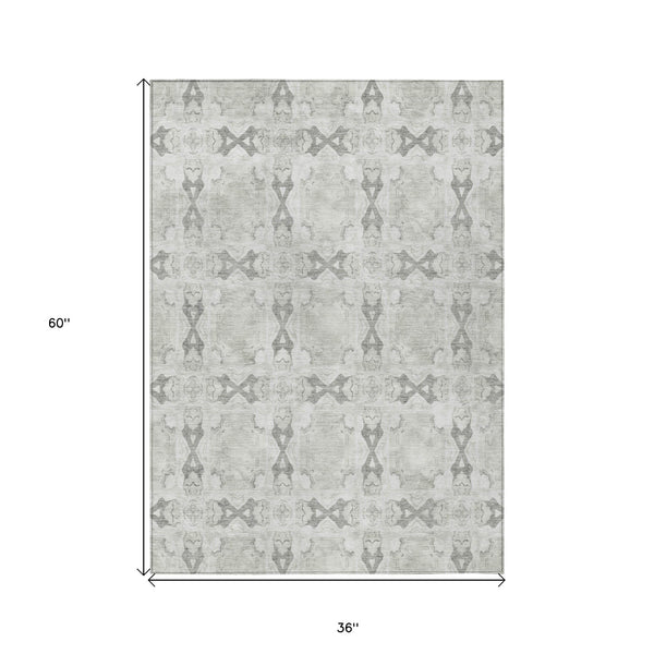 Homeroots 3' X 5' Ivory And Gray Floral Medallion Washable Non Skid Indoor Outdoor Area Rug Ivory Polyester 563442