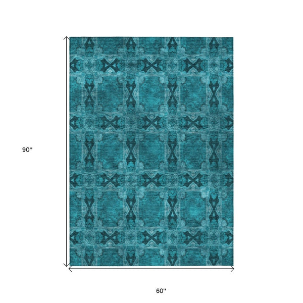 HomeRoots 5' Elegant Beige and Gray Floral Medallion Area Rug - Washable, Non-Skid, Indoor-Outdoor Use 5' X 8' 563479