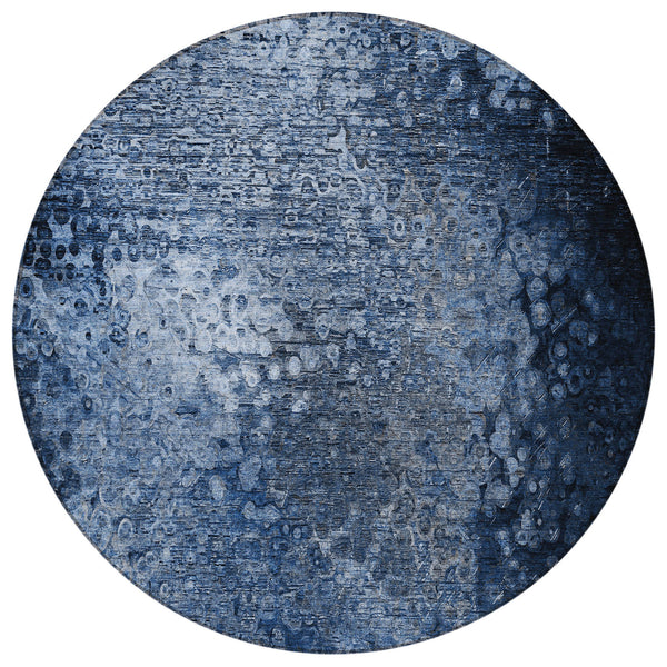 Homeroots 8' Round Blue Round Washable Non Skid Indoor Outdoor Area Rug Blue Polyester 563498