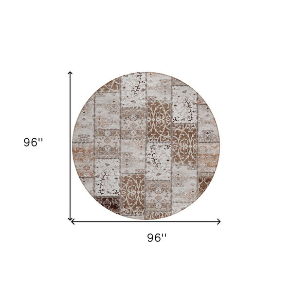 Homeroots 8' Round Taupe And Ivory Round Patchwork Washable Non Skid Indoor Outdoor Area Rug Beige Polyester 563525