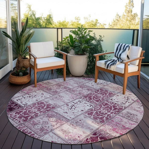 HomeRoots 5' Pink Patchwork Area Rug - Durable, Washable Design for Indoor & Outdoor Spaces - Stylish & Versatile 8' Round 563534