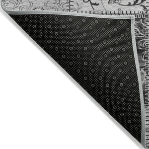 HomeRoots 5' Gray Patchwork Washable Area Rug - Non-Skid, Stylish, Stain-Resistant for Indoor & Outdoor Use 5' X 8' 563551