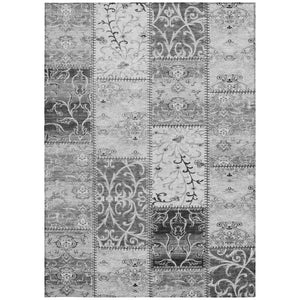 HomeRoots 5' Gray Patchwork Washable Area Rug - Non-Skid, Stylish, Stain-Resistant for Indoor & Outdoor Use 5' X 8' 563551