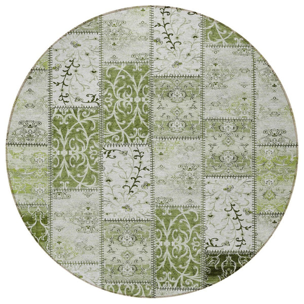 HomeRoots 5' Green Patchwork Area Rug - Washable, Non-Skid, Stain-Resistant for Indoor & Outdoor Spaces 8' Round 563561