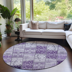 Homeroots 8' Round Purple Round Patchwork Washable Non Skid Indoor Outdoor Area Rug Purple Polyester 563570