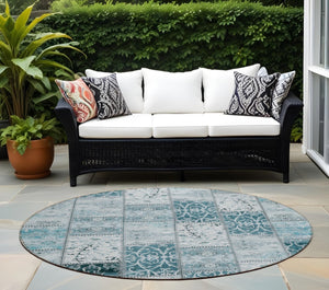 HomeRoots 5' Teal Patchwork Area Rug – Durable, Washable, Non-Skid Design for Indoor & Outdoor Living Spaces 8' Round 563588