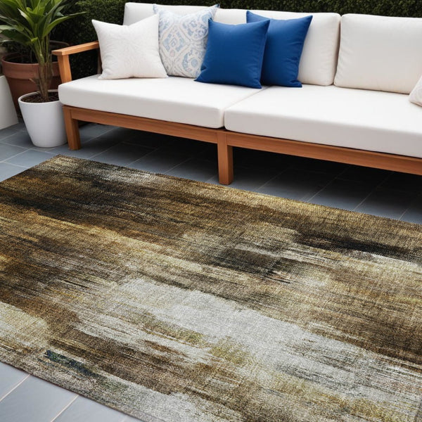 HomeRoots 5' Chocolate Abstract Indoor-Outdoor Area Rug - Stylish, Washable, Non-Skid Design for All Spaces 10' X 14' 563600