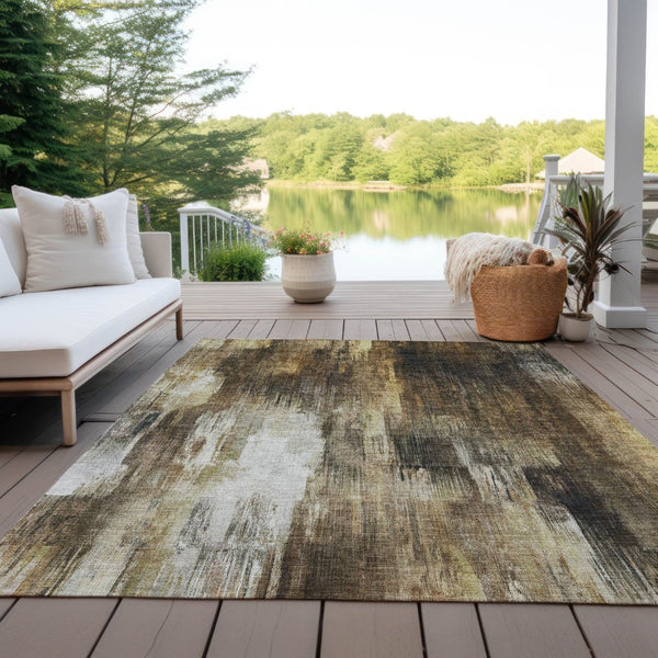 HomeRoots 5' Chocolate Abstract Indoor-Outdoor Area Rug - Stylish, Washable, Non-Skid Design for All Spaces 10' X 14' 563600