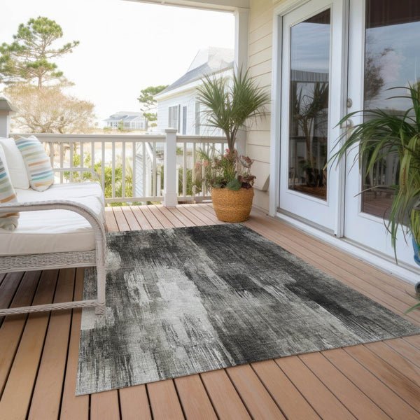 HomeRoots 5' Chocolate Abstract Indoor-Outdoor Area Rug - Stylish, Washable, Non-Skid Design for All Spaces 5' X 8' 563605