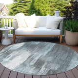 Homeroots 8' Round Teal Round Abstract Washable Non Skid Indoor Outdoor Area Rug Teal Polyester 563624