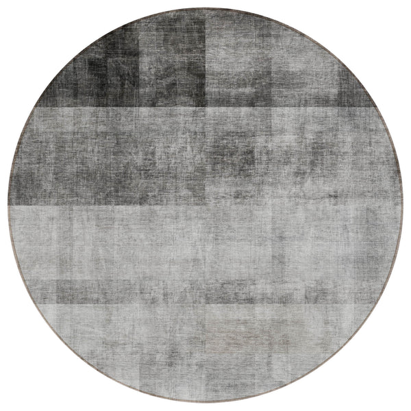 Homeroots 8' Round Gray Round Ombre Washable Non Skid Indoor Outdoor Area Rug Gray Polyester 563642