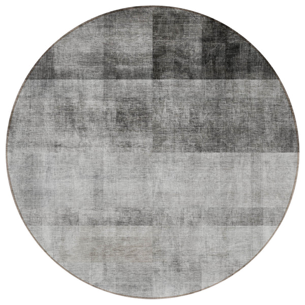 Homeroots 8' Round Gray Round Ombre Washable Non Skid Indoor Outdoor Area Rug Gray Polyester 563642