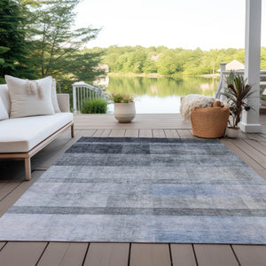 Homeroots 3' X 5' Navy And Gray Ombre Washable Non Skid Indoor Outdoor Area Rug Navy Polyester 563649