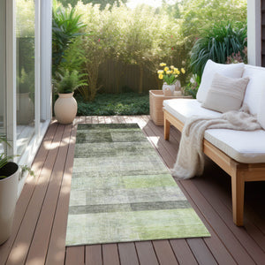 Homeroots 8' Runner Olive Green Ombre Washable Non Skid Indoor Outdoor Runner Rug Olive Polyester 563656