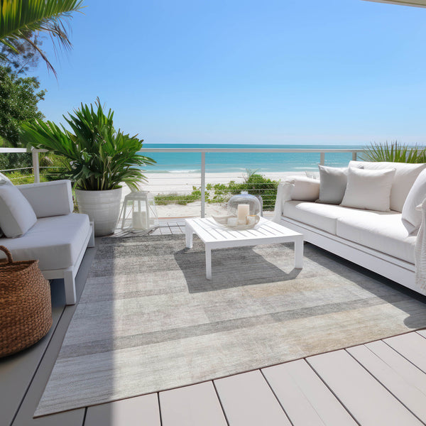 Homeroots 3' X 5' Taupe Ombre Washable Non Skid Indoor Outdoor Area Rug Taupe Polyester 563676