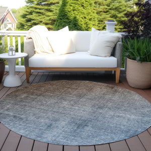 Homeroots 8' Round Blue And Green Round Ombre Washable Non Skid Indoor Outdoor Area Rug Chocolate Polyester 563696