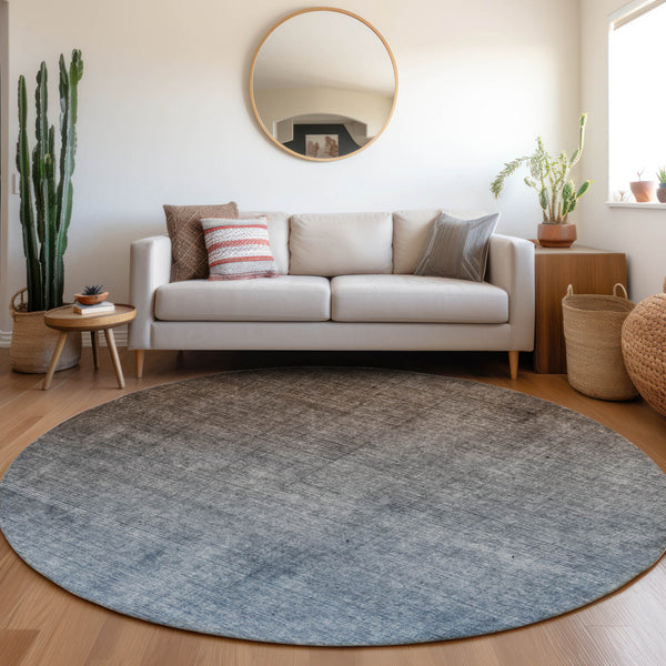 Homeroots 8' Round Blue And Green Round Ombre Washable Non Skid Indoor Outdoor Area Rug Chocolate Polyester 563696