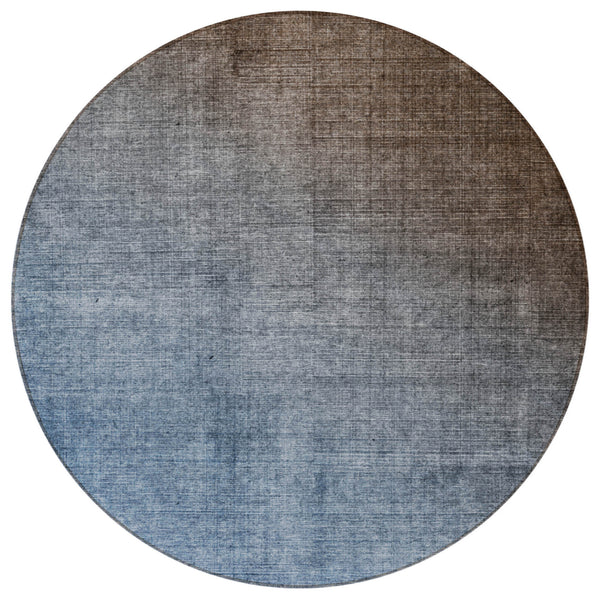 Homeroots 8' Round Blue And Green Round Ombre Washable Non Skid Indoor Outdoor Area Rug Chocolate Polyester 563696