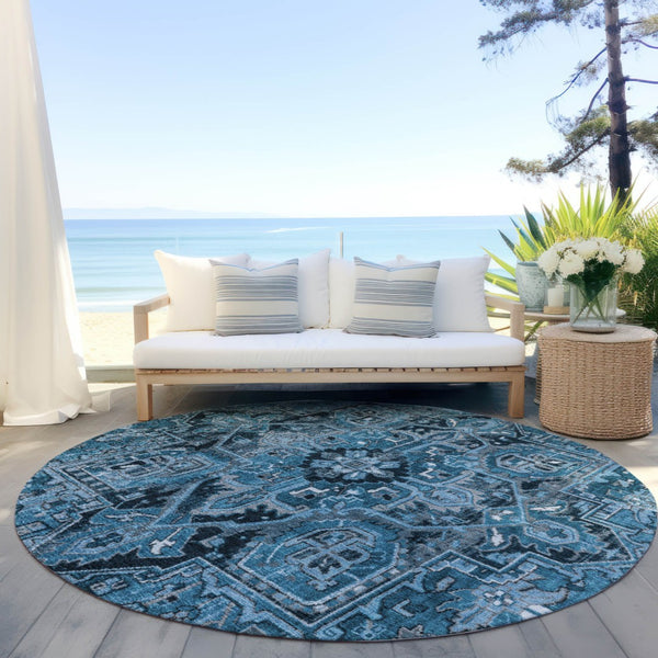 Homeroots 8' Runner Artichoke Green Oriental Washable Rug - Stylish Stain Resistant Non-skid For Indoors & Outdoors 8' Round Polyester 563750