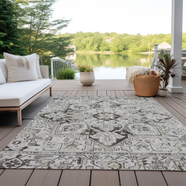 Homeroots 8' Runner Artichoke Green Oriental Washable Rug - Stylish Stain Resistant Non-skid For Indoors & Outdoors 9' X 12' Polyester 563770