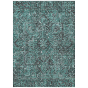 HomeRoots 5' Gray Oriental Area Rug - Stylish, Washable Design for Indoor and Outdoor High-Traffic Spaces 5' X 8' 563848