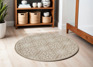 Homeroots 5' Taupe And Ivory Floral Non Skid Round Rug  Polypropylene 563936