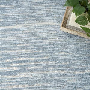 Homeroots 5' X 7' Blue Geometric Area Rug  Polypropylene 564025