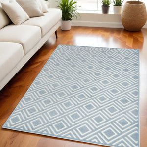 Homeroots 5' X 7' Blue Geometric Area Rug  Polypropylene 564026
