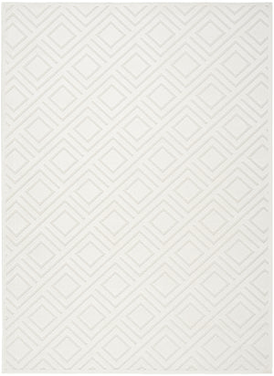 Homeroots 5' X 7' Cream Geometric Area Rug  Polypropylene 564039