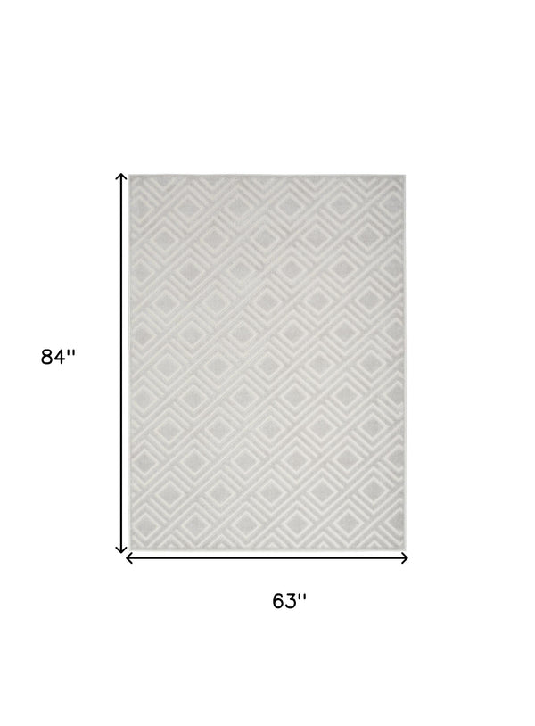 Homeroots 5' X 7' Gray Geometric Area Rug  Polypropylene 564042