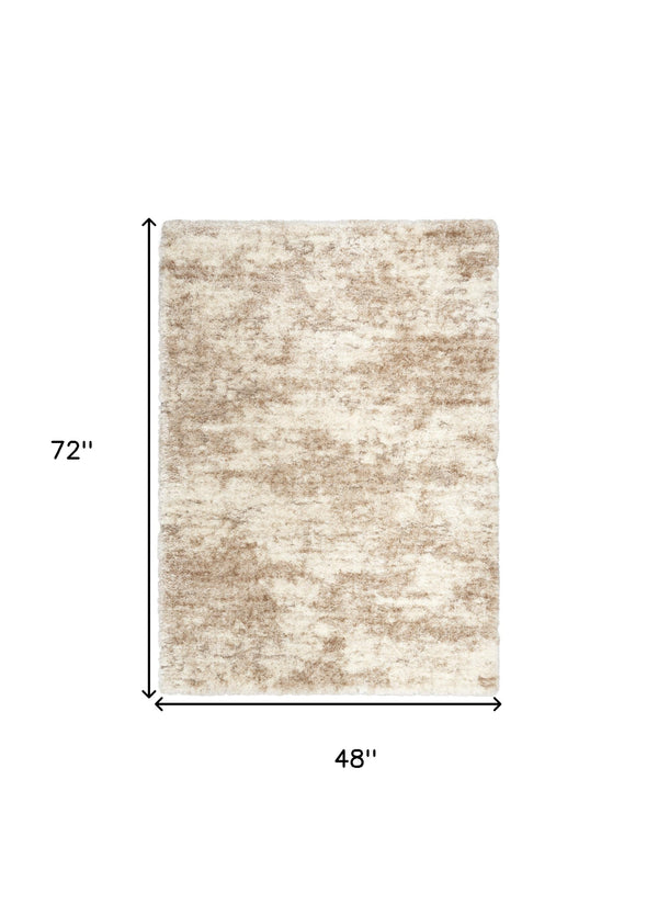 Homeroots 4' X 6' Beige And Ivory Abstract Shag Area Rug  Polyester 564066