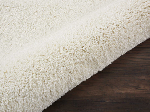 Homeroots 7' Cream Shag Non Skid Round Rug  Polypropylene 564067
