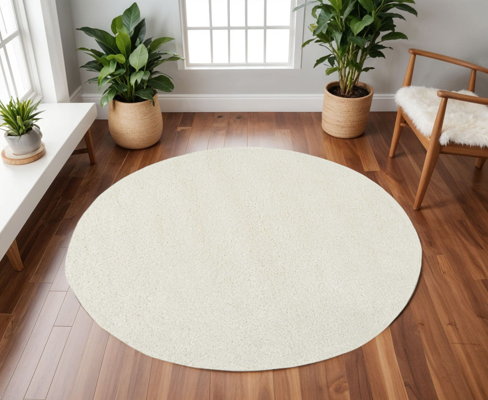 Homeroots 7' Cream Shag Non Skid Round Rug  Polypropylene 564067