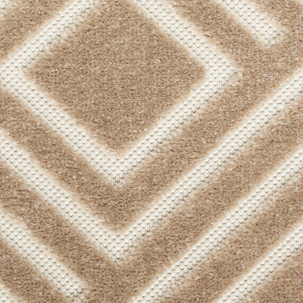 HomeRoots 7' Stylish Brown Geometric Area Rug - Modern Design for Living Rooms, Dining Areas & High-Traffic Spaces 7' X 9' 564097
