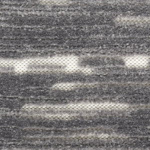HomeRoots 7' Modern Gray Geometric Area Rug - Chic Design for Living Rooms, Durable & Versatile Home Decor 7' X 9' 564103
