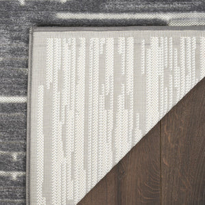 HomeRoots 7' Modern Gray Geometric Area Rug - Chic Design for Living Rooms, Durable & Versatile Home Decor 7' X 9' 564103