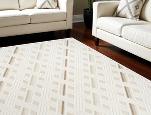 Homeroots 7' X 9' Cream Geometric Area Rug  Polypropylene 564106