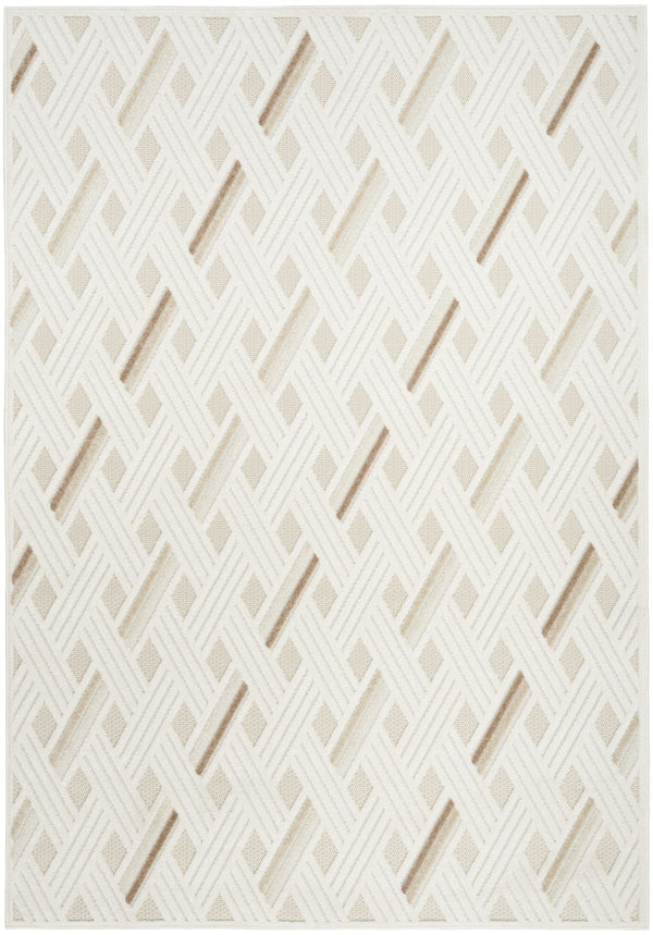 HomeRoots 7' Elevate Your Space with a Modern Cream Geometric Area Rug for Stylish, Everyday Use 7' X 9' 564106