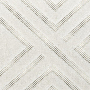 HomeRoots 7' Cream Geometric Area Rug - Soft Low-Pile Design for Modern Living Spaces, Durable & Stylish Floor Covering 7' X 9' 564108