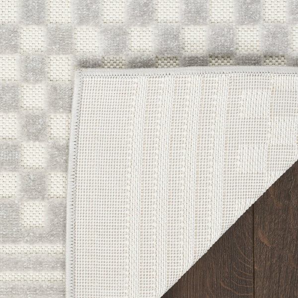 HomeRoots 7' Modern Gray Geometric Area Rug - Stylish, Durable, Low-Pile Design Perfect for Any Room Decor 7' X 9' 564110