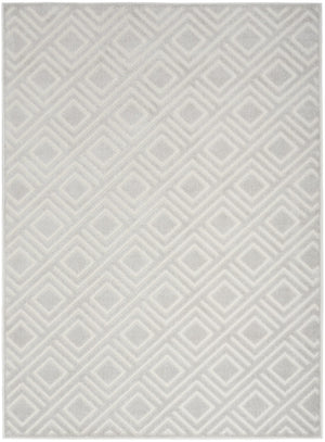 HomeRoots 7' Gray Geometric Area Rug – Modern Design, Perfect for High-Traffic Spaces, Easy Maintenance & Style 7' X 9' 564111