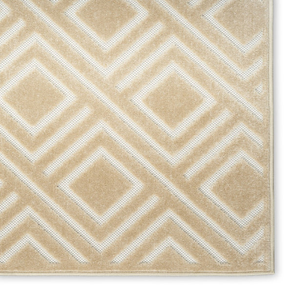 HomeRoots 7' Tan Geometric Area Rug - Modern Design for Cozy Living Spaces, Durable and Versatile Accent Piece 7' X 9' 564114