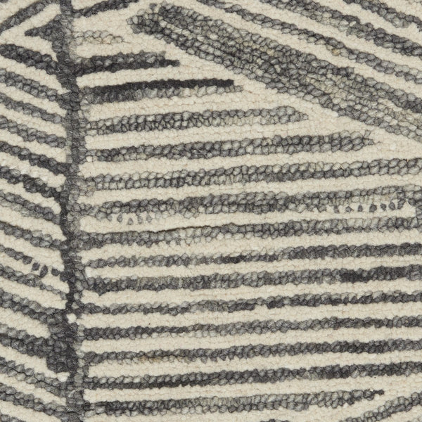 Homeroots 8' Gray And White Wool Abstract Runner Rug - Modern Style For Hallways, Cabinets & Laundry Rooms  Wool 564177