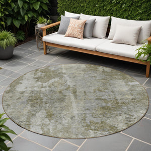 Homeroots 8' Round Green Round Abstract Washable Non Skid Indoor Outdoor Area Rug Beige Polyester 564229