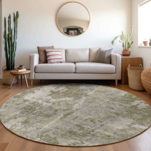 Homeroots 8' Round Green Round Abstract Washable Non Skid Indoor Outdoor Area Rug Beige Polyester 564229
