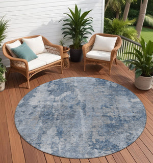 Homeroots 8' Round Blue Round Abstract Washable Non Skid Indoor Outdoor Area Rug Blue Polyester 564238